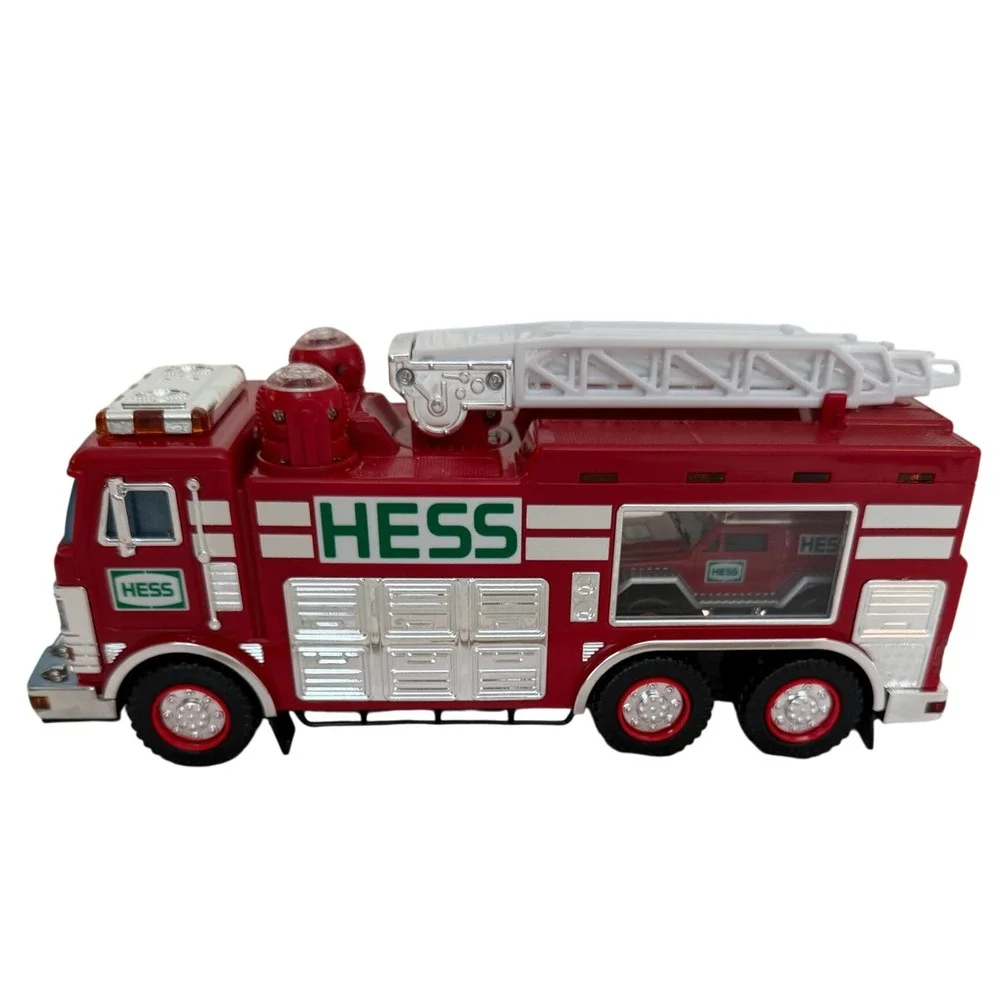 2005 Hess Emergency Truck with Rescue Vehicle Red White Toy Collectible Boxed
